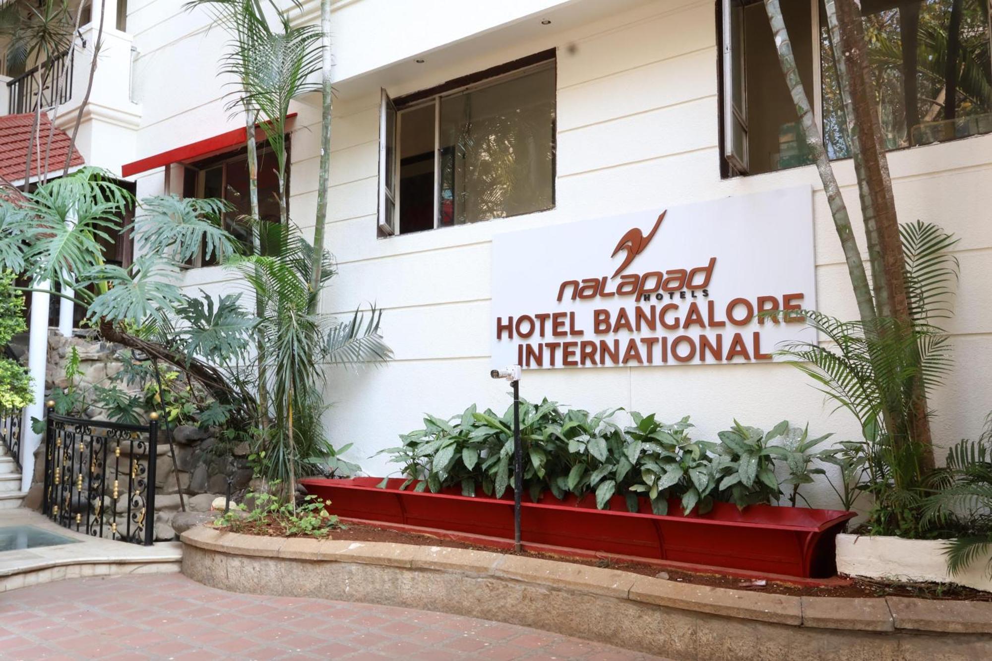 Nalapad'S Hotel Bangalore International Dış mekan fotoğraf