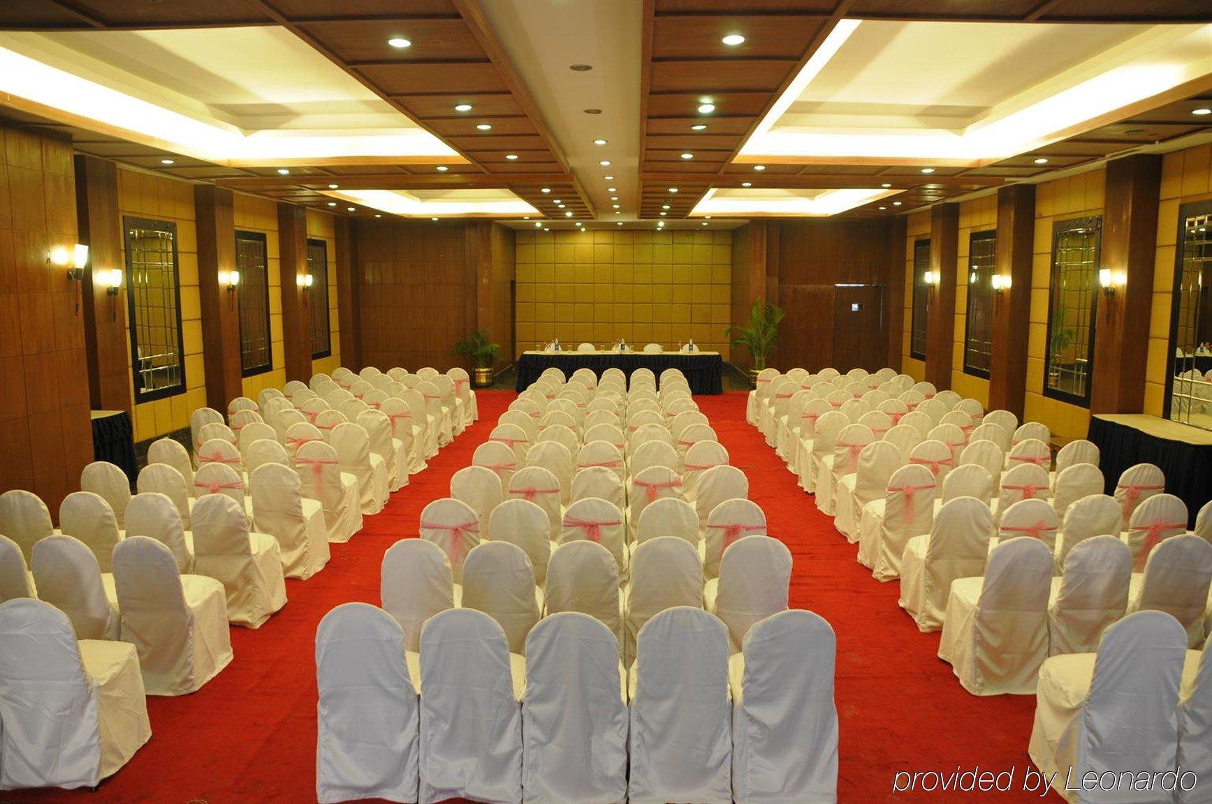 Nalapad'S Hotel Bangalore International Konforlar fotoğraf